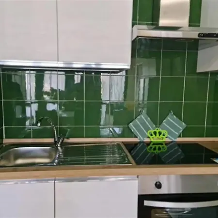 Lägenhet Allure Con E Piscina E Posto Auto Cinquale