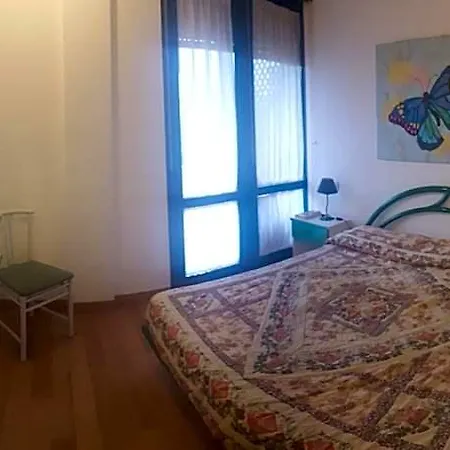 Allure Con Piscina E Posto Auto Apartmán *