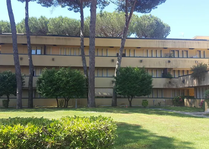 Allure Con E Piscina E Posto Auto Apartamento Cinquale